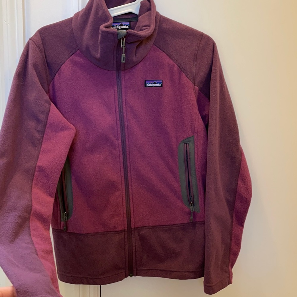 Patagonia Zip Up - Picture 2 of 5